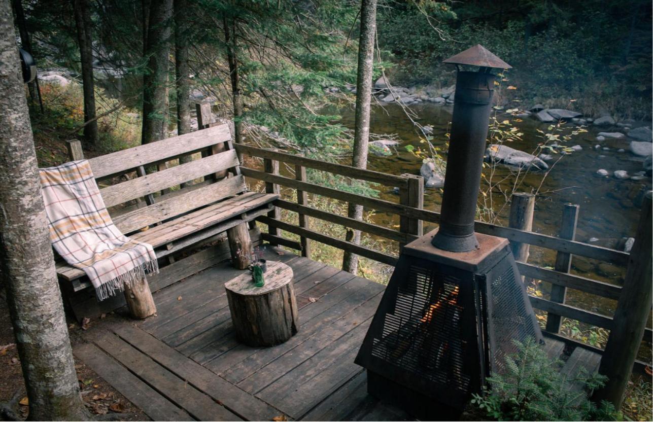 Vila Aux Tipis De La Riviere Sauvage Saint Romain Exteriér fotografie