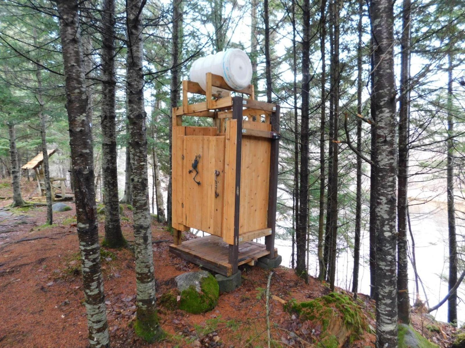 Vila Aux Tipis De La Riviere Sauvage Saint Romain Exteriér fotografie