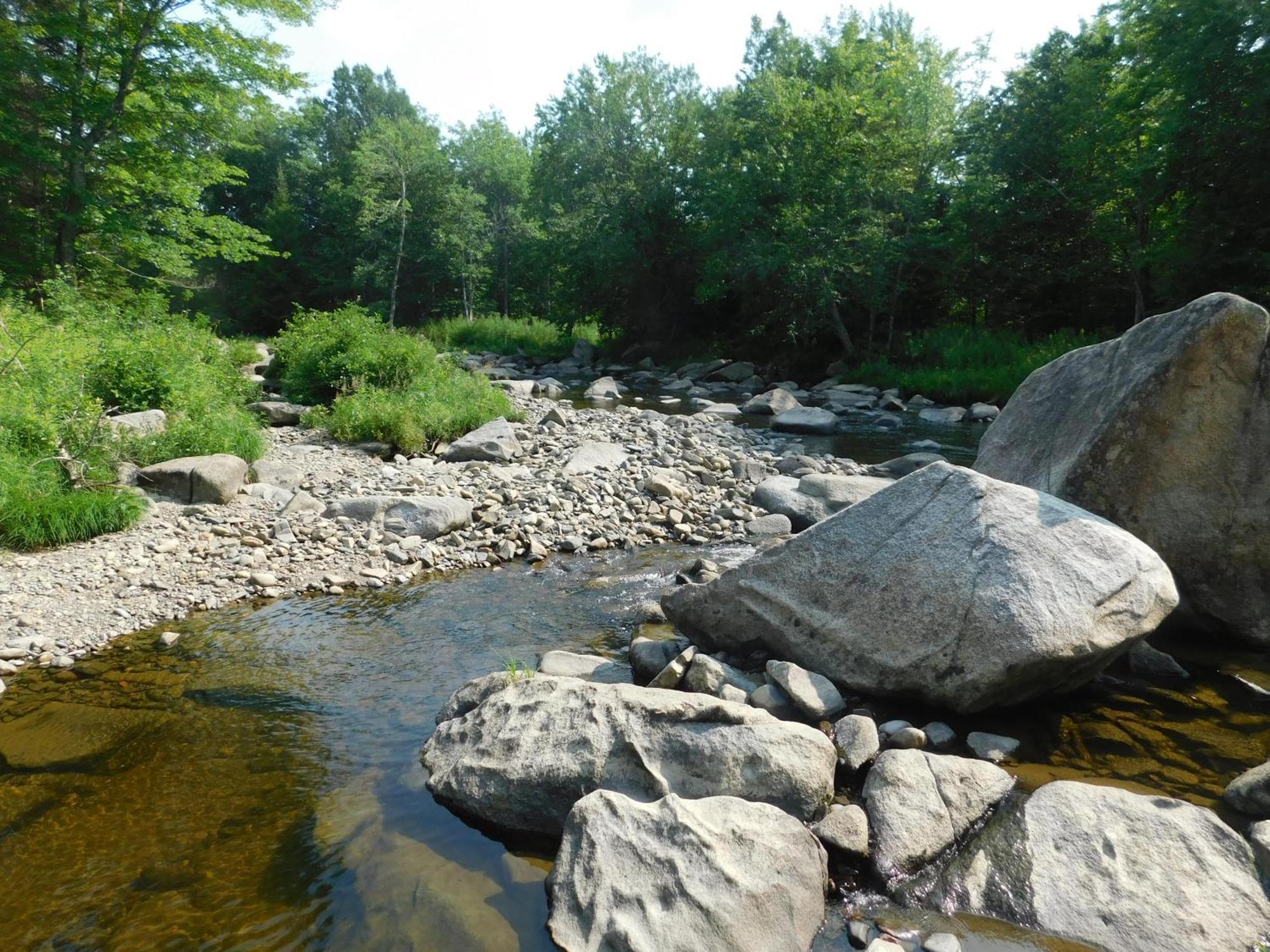 Vila Aux Tipis De La Riviere Sauvage Saint Romain Exteriér fotografie